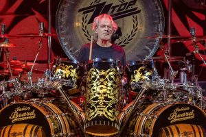 Бубнач ZZ Top Фрэнк Берд памёр ва ўзросце 77 гадоў