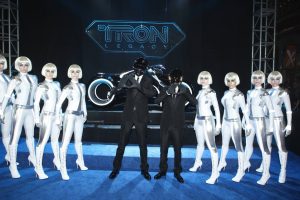 Томас Бангалтэр з Daft Punk кажа, што напісанне музыкі для «Tron: Legacy» было «дэпрэсіўным» і «абмежавальным»