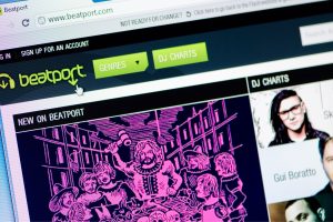 Цяпер Beatport забараняе песні, цалкам створаныя штучным інтэлектам