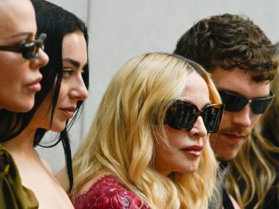 Мадонна прэв’юрыла новы альбом Charli XCX “Danceteria Afterhours”, які выйдзе на наступным тыдні