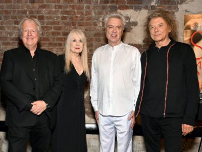 Talking Heads уз’яднаюцца для запуску канала SiriusXM з Эстэ Хаім