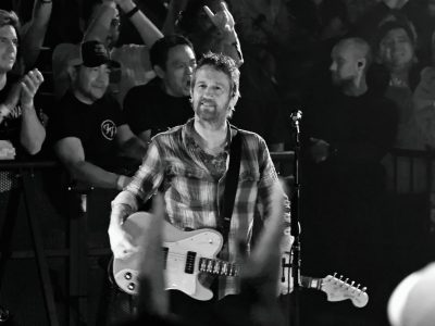 Крыс Шыфлет з Foo Fighters абараняе нястомную падтрымку Палестыны Маклемарам