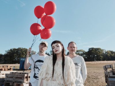 Chvrches анансуюць першы за амаль шэсць гадоў альбом “All The King’s Men” разам з турам па Вялікабрытаніі, Ірландыі і Паўночнай Амерыцы ў 2027 годзе