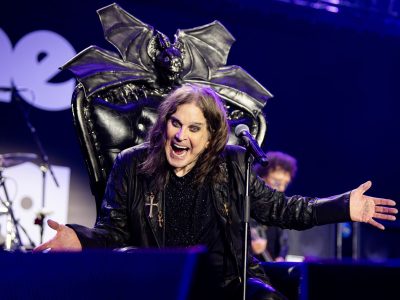 Выйдзе саўндтрэк і фільм Озі Осбарна і Black Sabbath «Назад да пачатку»