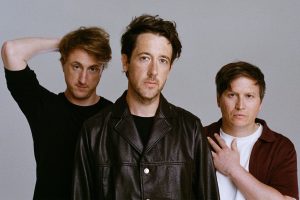 The Wombats абвяшчаюць тур па Вялікабрытаніі і Еўропе з нагоды 20-годдзя “A Guide To Love, Loss & Desperation”